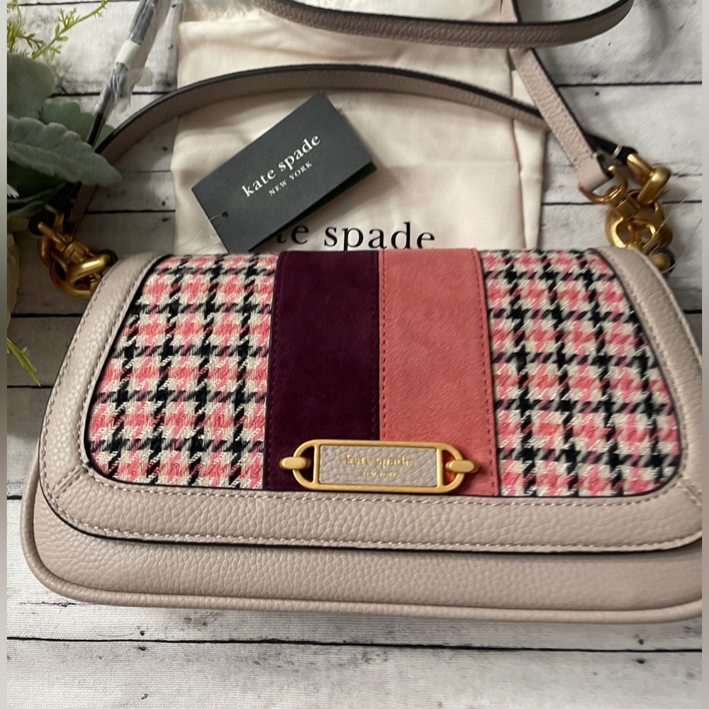 Kate Spade NewYork
Gramercy Racing Stripe Plaid Twill Fabric Small Flap … - Picture 6 of 13